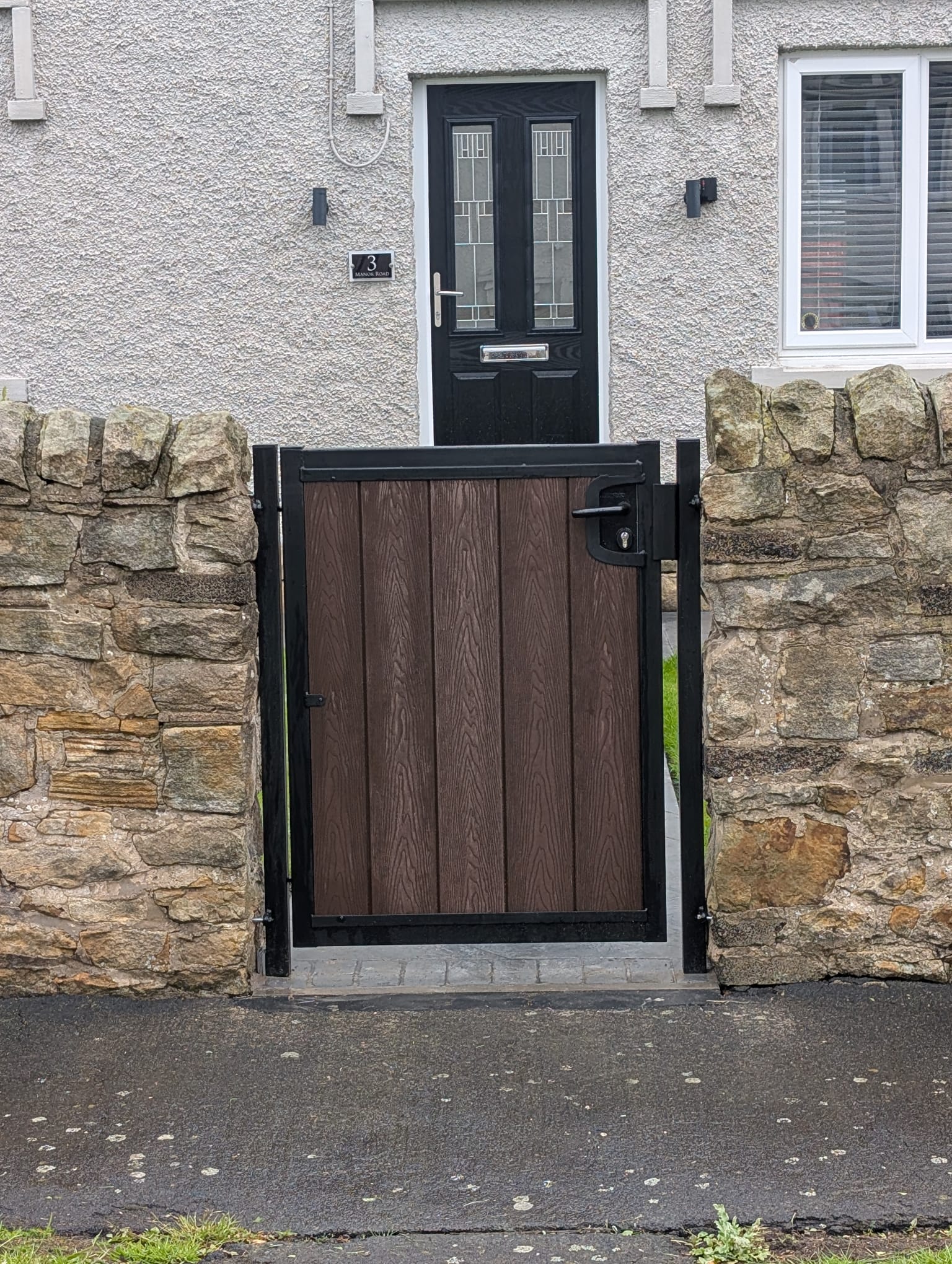 Yorkshire Composite Gates specialist in bespoke composite driveway garden and side gates Yorkshire Composite Gates specialist in bespoke composite driveway garden and side gates